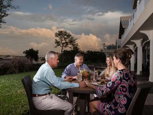 Outdoor dining at Harbour Ridge Clubhouse
